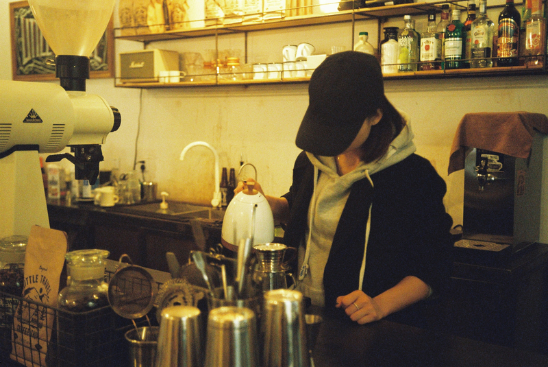 カフェ運営に必要な人材
